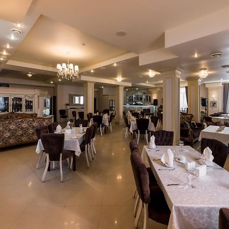 Premium Hotel Czernowitz Exterior foto