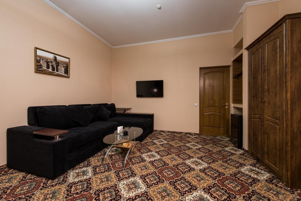 Premium Hotel Czernowitz Zimmer foto