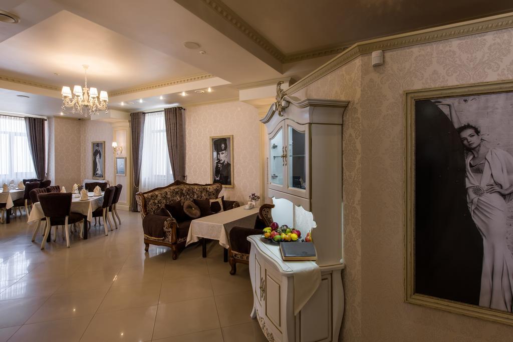 Premium Hotel Czernowitz Exterior foto